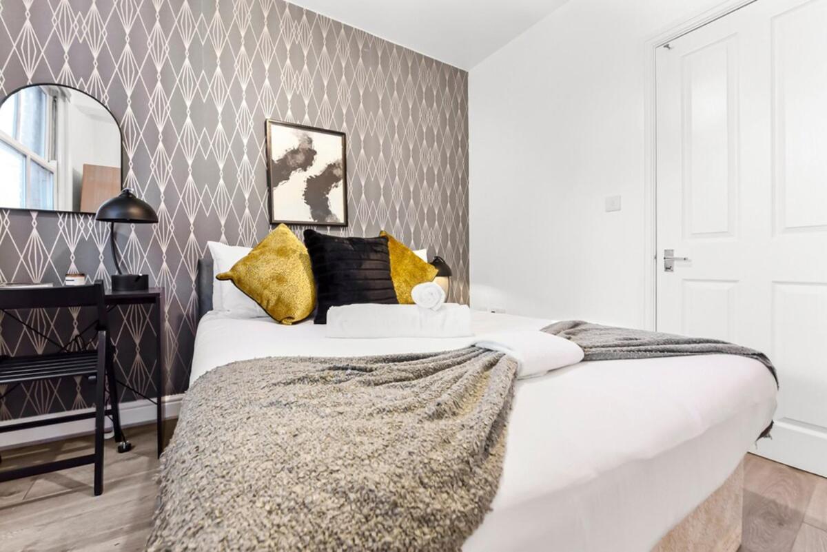 Charming 3br Flat With Ensuite Master And Balcony Appartement Londres